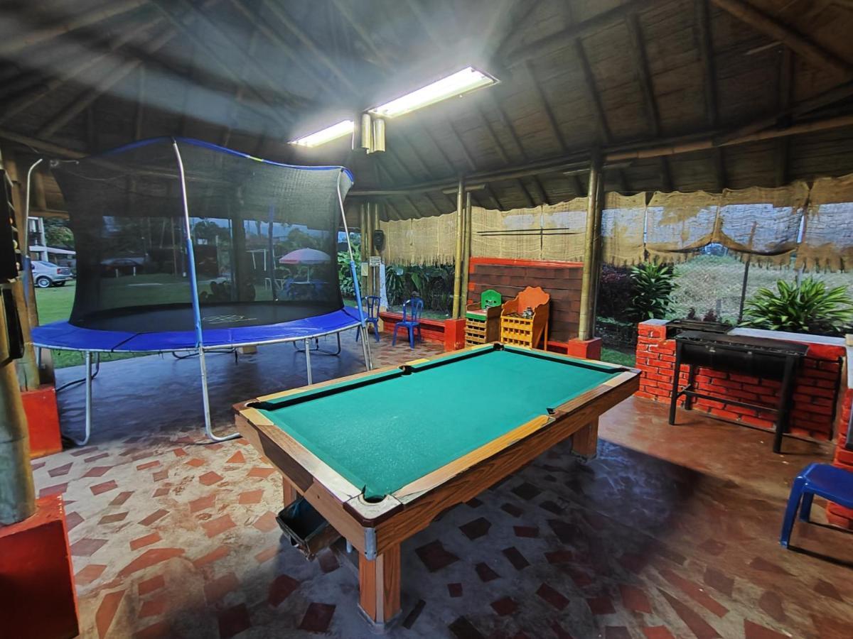Finca Hotel Los Cocos Монтенегро Екстериор снимка