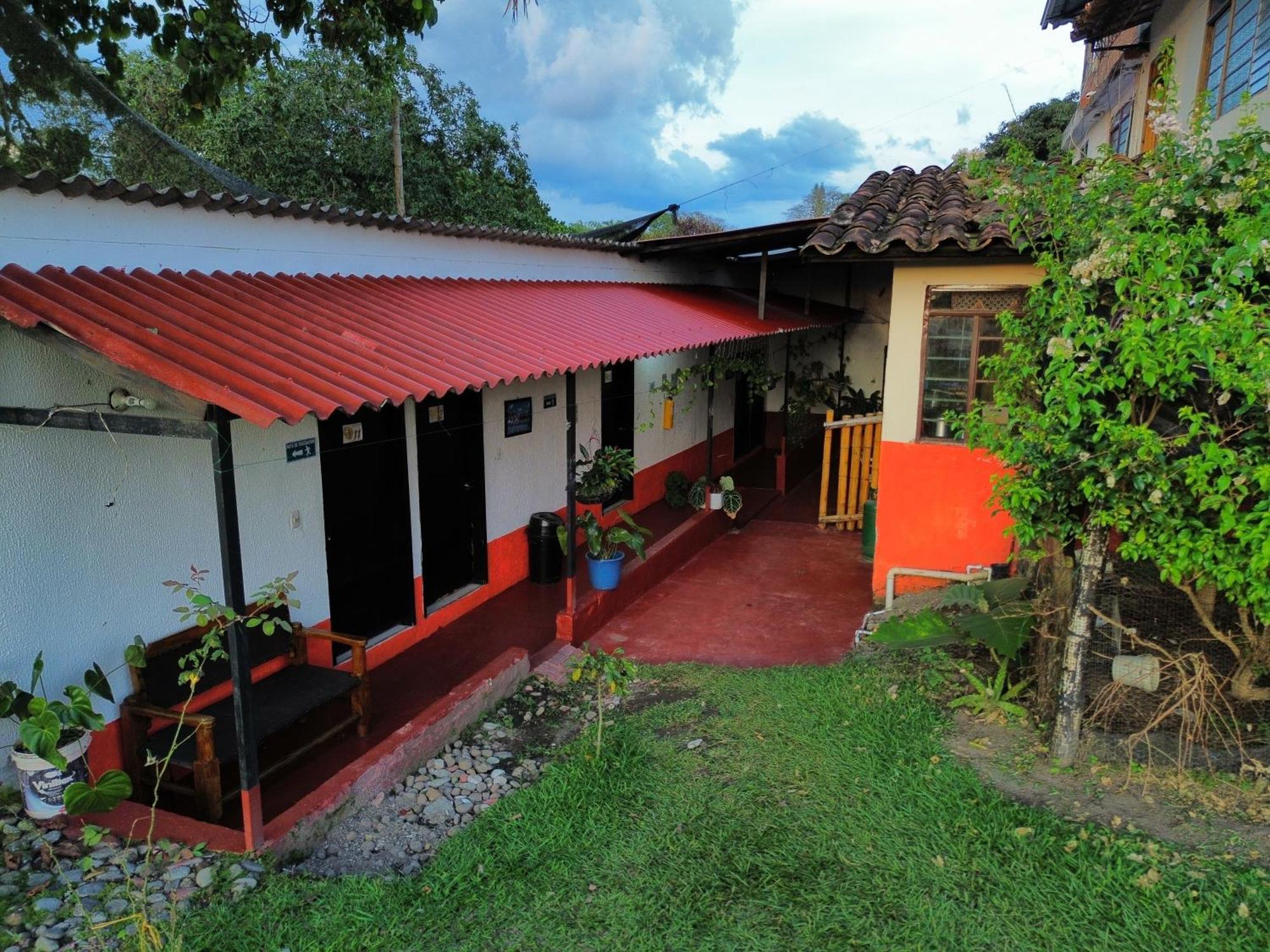 Finca Hotel Los Cocos Монтенегро Екстериор снимка